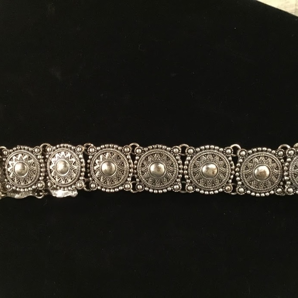 Silver Choker